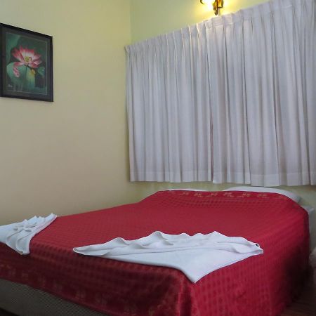 Goldie Guesthouse Phnom Penh Exteriör bild