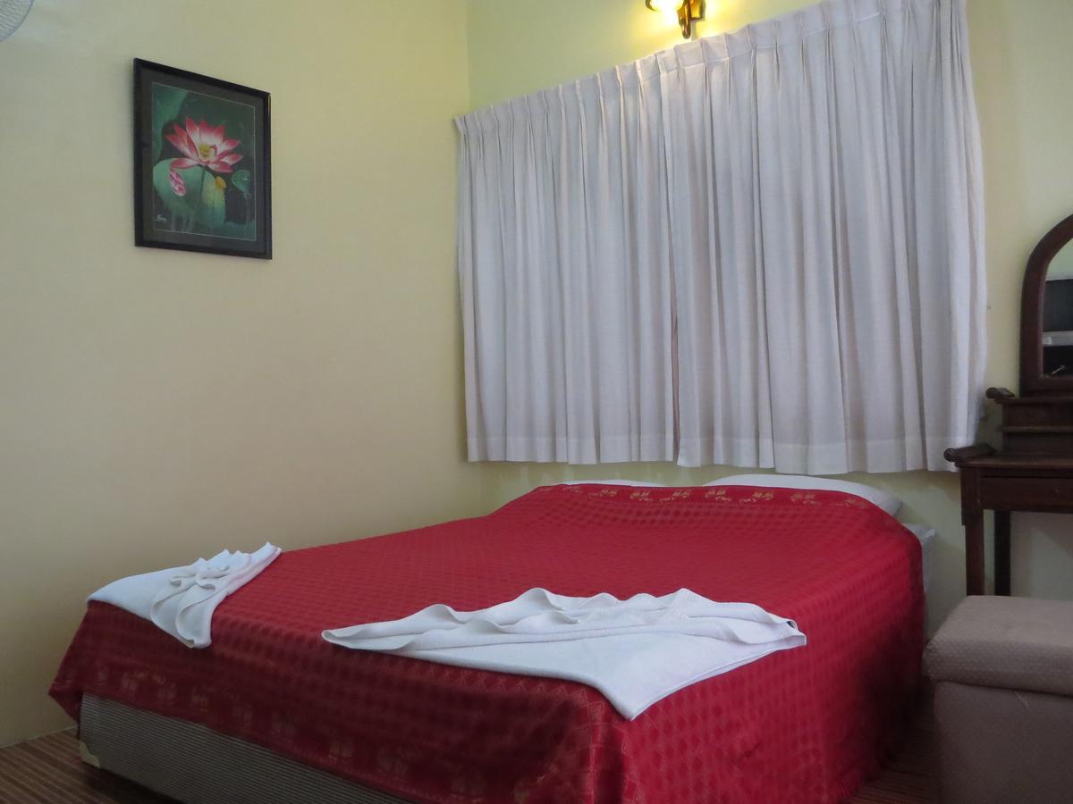 Goldie Guesthouse Phnom Penh Exteriör bild