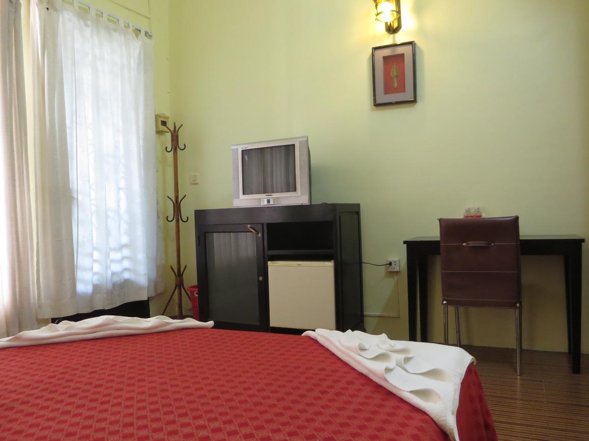 Goldie Guesthouse Phnom Penh Exteriör bild